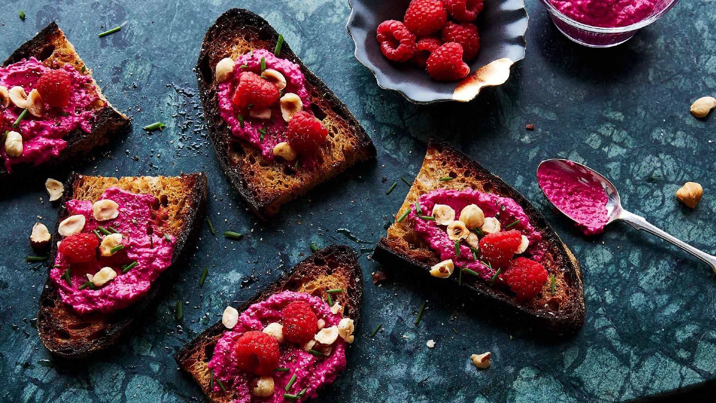 Himbeere und Rote Beete mit Ziegenkäse