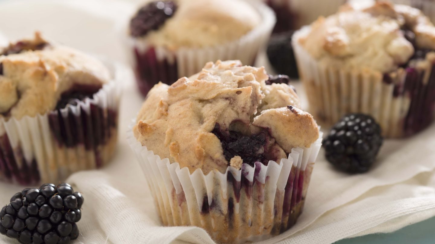 Zauberhafte Brombeer- und Kokosnussmuffins 