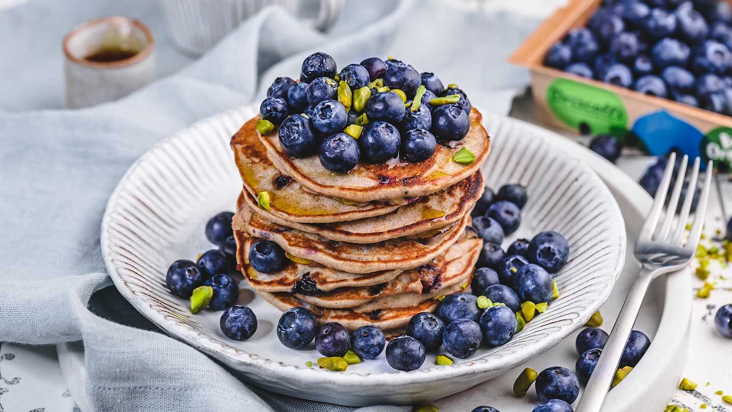 Blaubeer-Buchweizen-Pancakes