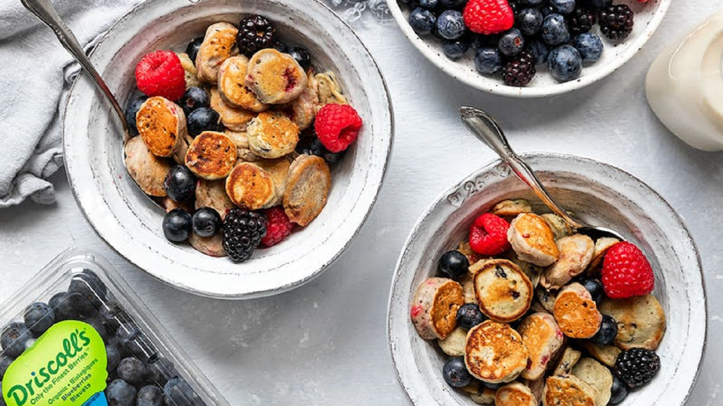 Veganes Frühstücksrezept mit Beeren