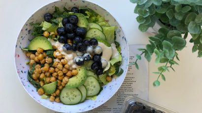 Blaubeer-Kichererbsen-Salat