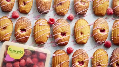 Madeleines mit Himbeeren 