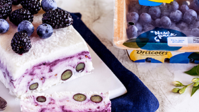 Joghurt-Beeren-Eiskuchen Driscoll's